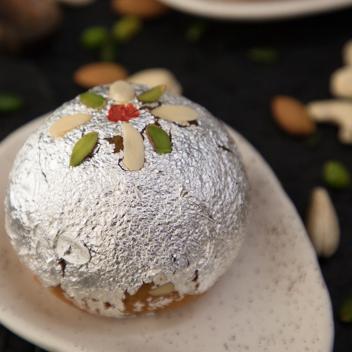 Dryfruit Motichur Laddu